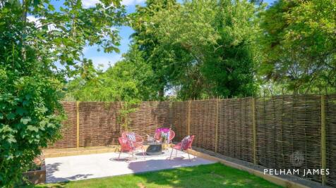 Garden, The Black House, Stamford