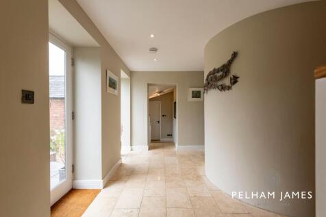 Entrance Hall, Owl Barn, Lower Leesthorpe