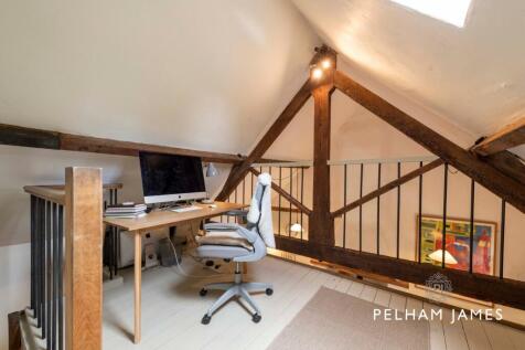 Mezzanine, Kingstone Cottage, Belton