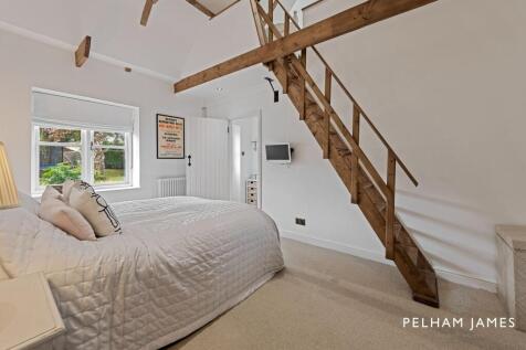 Bedroom Five, The Old Smithy, Castor