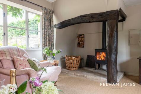 Sitting Room, 20 High Street, Easton on the Hill