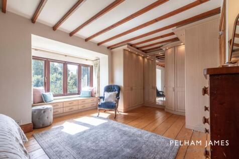 Principal Suite, The Old Barn, Water Newton