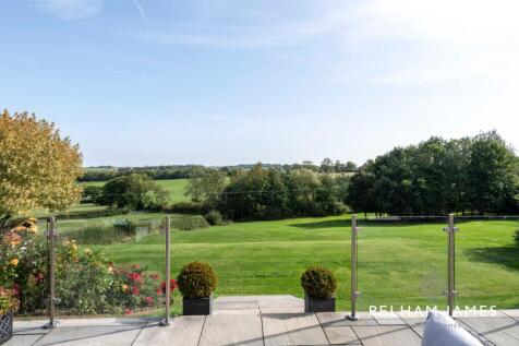 Corner Barns, Cold Overton