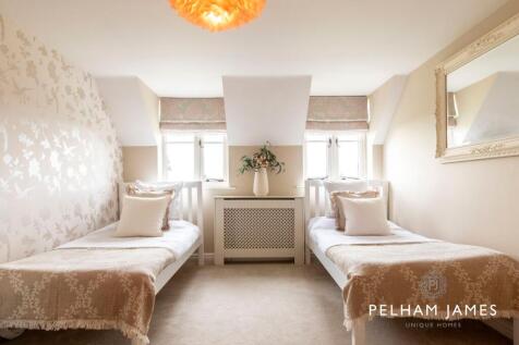 Bedroom Four, Corner Barns, Cold Overton