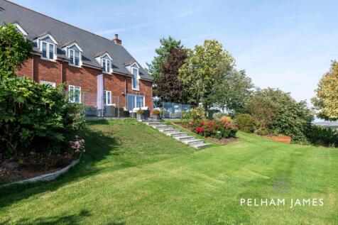 Corner Barns, Cold Overton