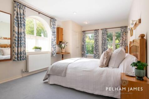 Principal Suite, Brooke House, East Norton