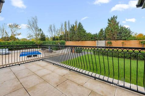 Balcony, Lincoln Road, Peterborough