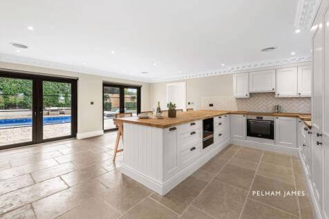 Pool House, Lincoln Road, Peterborough