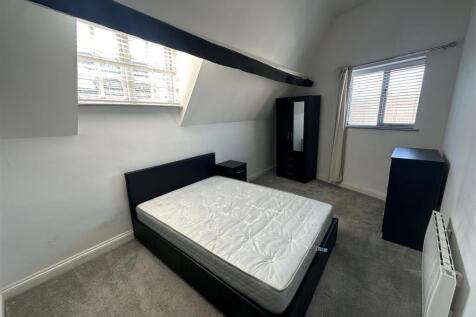 Room 1.jpg