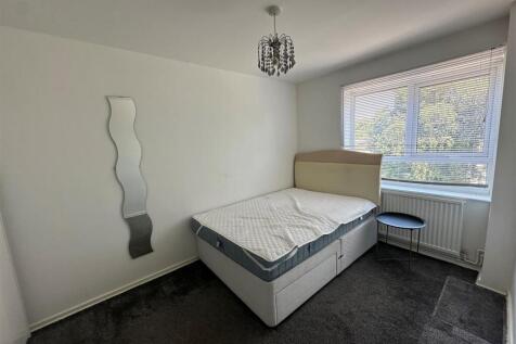 Room 4.jpg