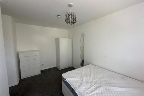 Room 4.2.jpg
