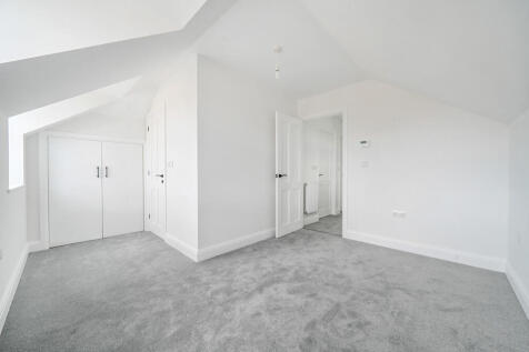 1320663-23-686bef...