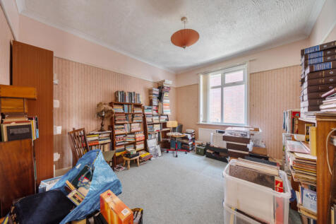 1370981-3-68fb631...