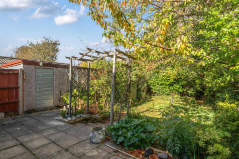 1370981-18-68fb63...