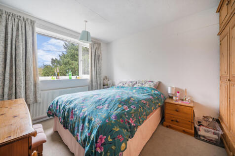 1376388-17-690b79...