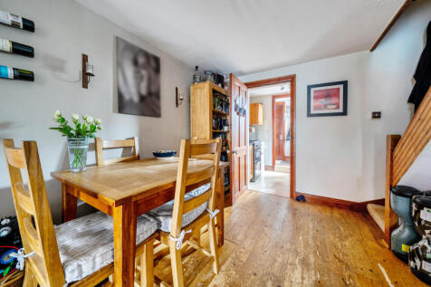 1373650-9-6911caf...