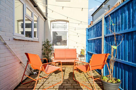 1382651-20-691b19...