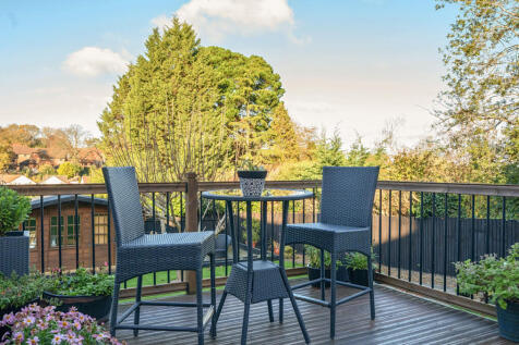 1384551-20-692597...