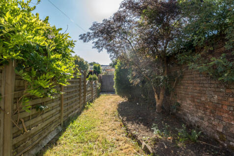 1320610-3-686d615...