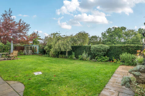 1355752-4-68cbdee...