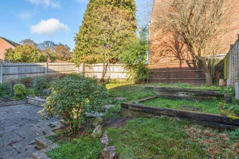 1383653-7-691f1ad...