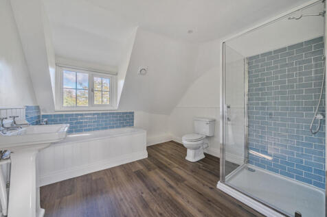 1370694-8-68f0e04...