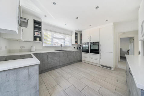 1363021-20-68e516...