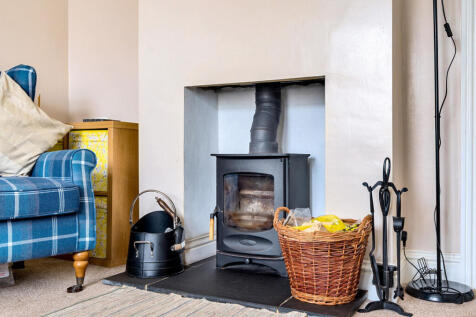 1370218-3-68f21ab...