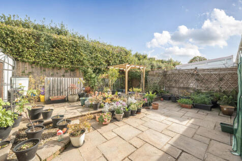 1362767-9-68e519f...