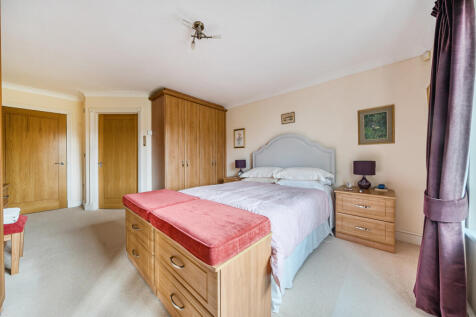 1369336-8-68f22ab...