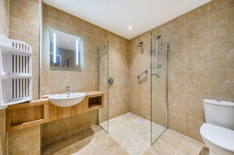 1369336-7-68f22aa...