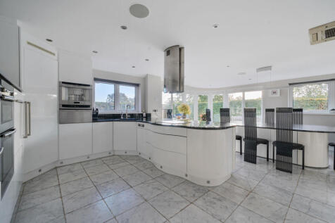 1371406-10-68fc9e...