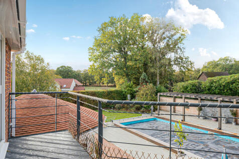 1371406-45-68fca0...