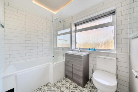 1371522-15-68fb41...