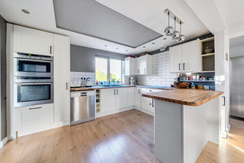 1371522-3-68fb401...