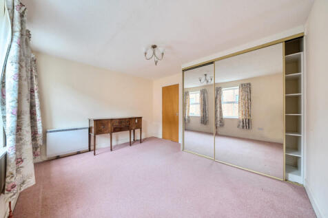 1365711-11-68e8f3...