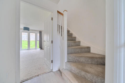 1363850-7-6908973...