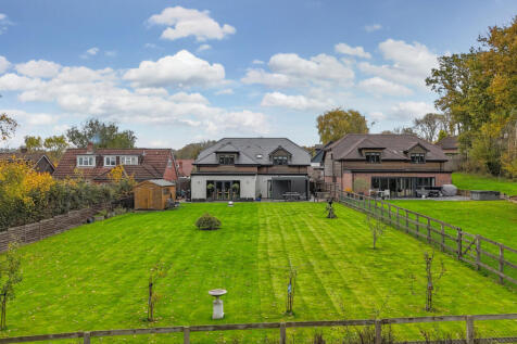 1373467-13-690b5f...