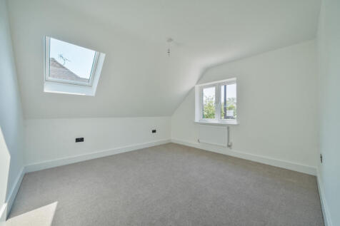 1300942-9-6853eb1...