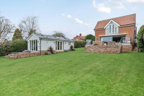 1383929-6-6924702...