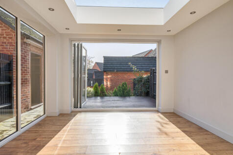 1385272-16-692993...