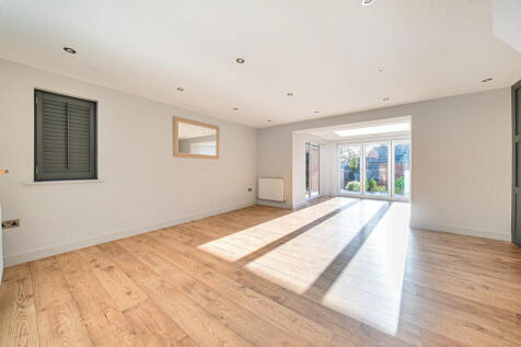 1385272-22-692993...