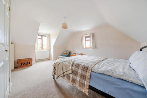 1381393-12-691db1...