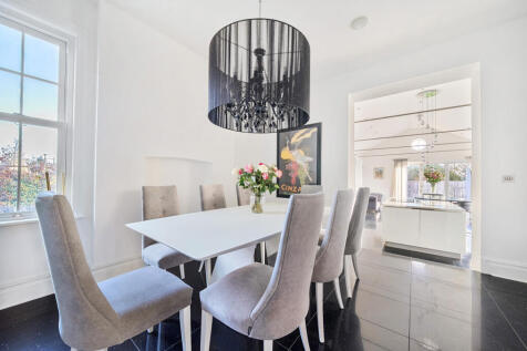 1384616-53-692d7b...