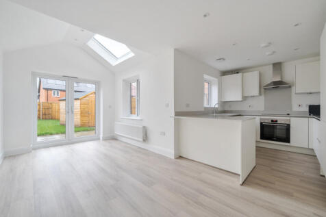 1388549-14-693837...