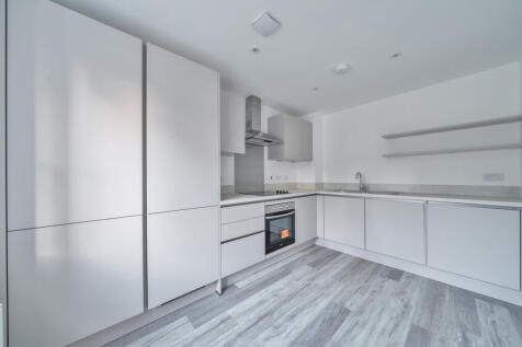 1396774-25-695e3b...