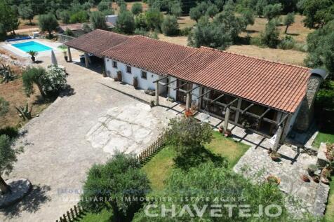Property Image 100