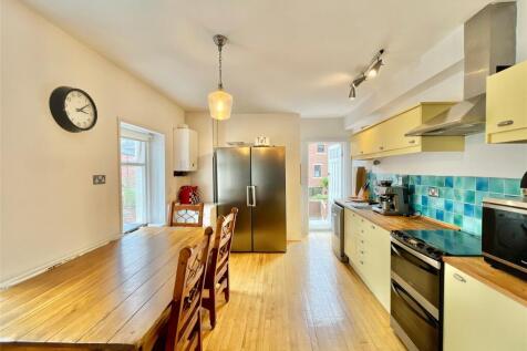 1st Floor Kitchen