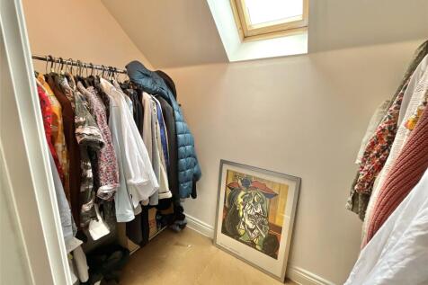 Walk In Wardrobe
