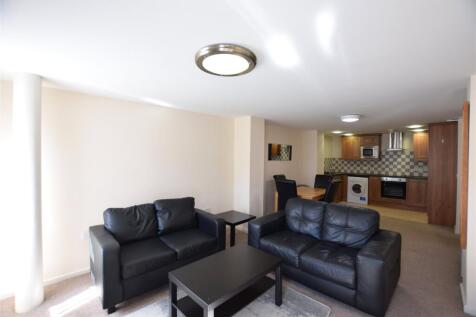 Living Room/Kitchen